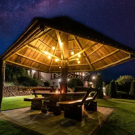 Dom Na Wzgorzu Z Widokiem Na Jezioro Z Balia I Sauna *