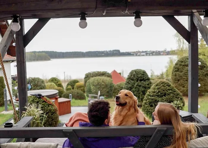 بيت للعطل Dom Na Wzgorzu Z Widokiem Na Jezioro Z Balia I Sauna *